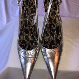 ❤️❤️SOLD❤️❤️Dolce & Gabbana silver metallic